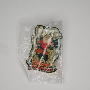 Disney Magical Holiday Faire 2002 Donald Duck Mickey Mouse Santa Claus Pin 17712